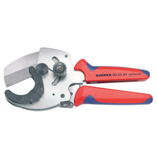 COUPE TUBE MULTICOUCHE ET PLASTIQUE